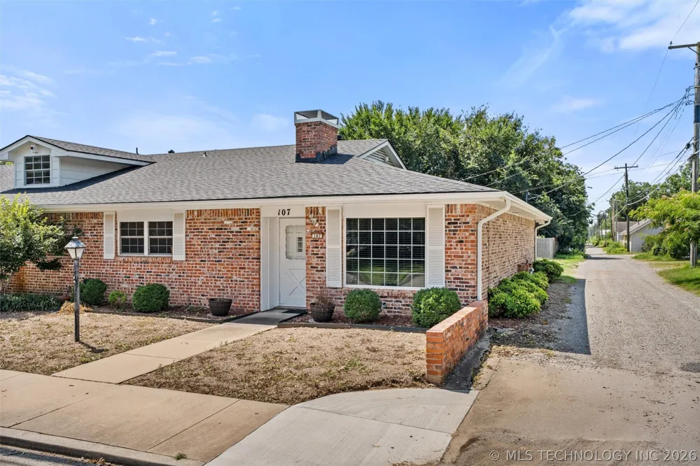 107 W 12th Street #107 Bartlesville, OK 74003