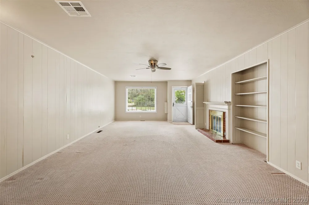 107 W 12th Street #107 Bartlesville, OK 74003