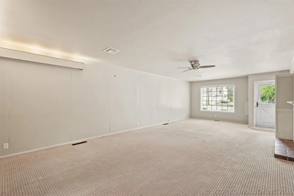 107 W 12th Street #107 Bartlesville, OK 74003