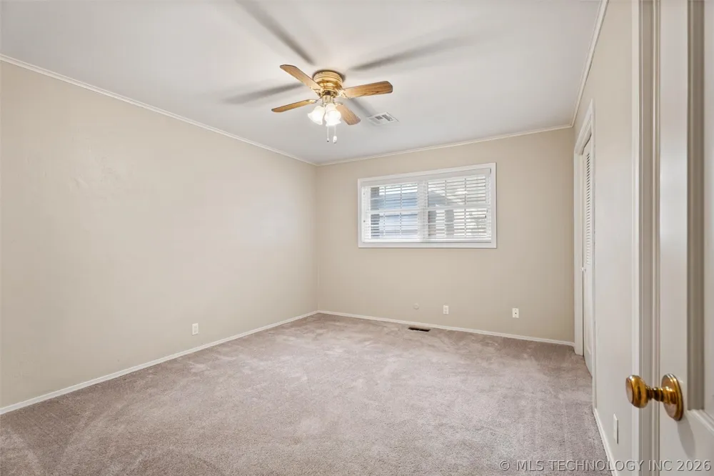 107 W 12th Street #107 Bartlesville, OK 74003