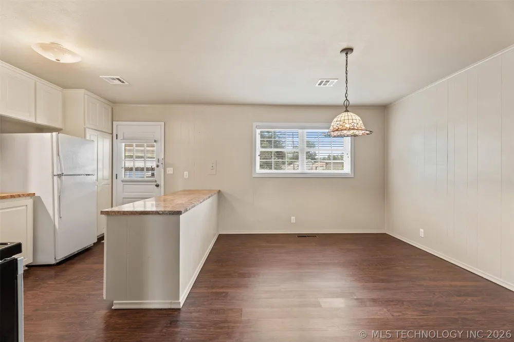 107 W 12th Street #107 Bartlesville, OK 74003