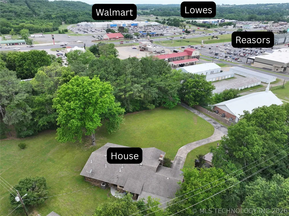 2487 S Muskogee Tahlequah, OK 74464
