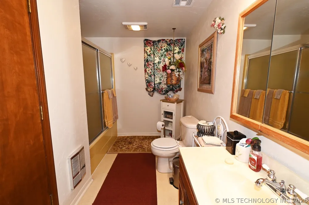 2487 S Muskogee Tahlequah, OK 74464