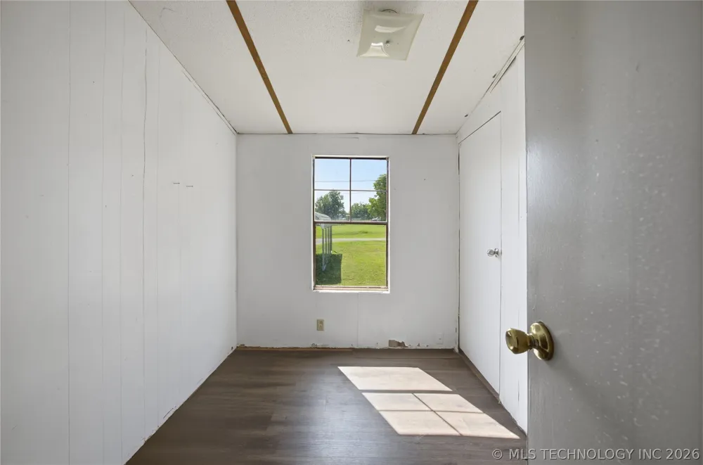 723 S Taylor Kiowa, OK 74553