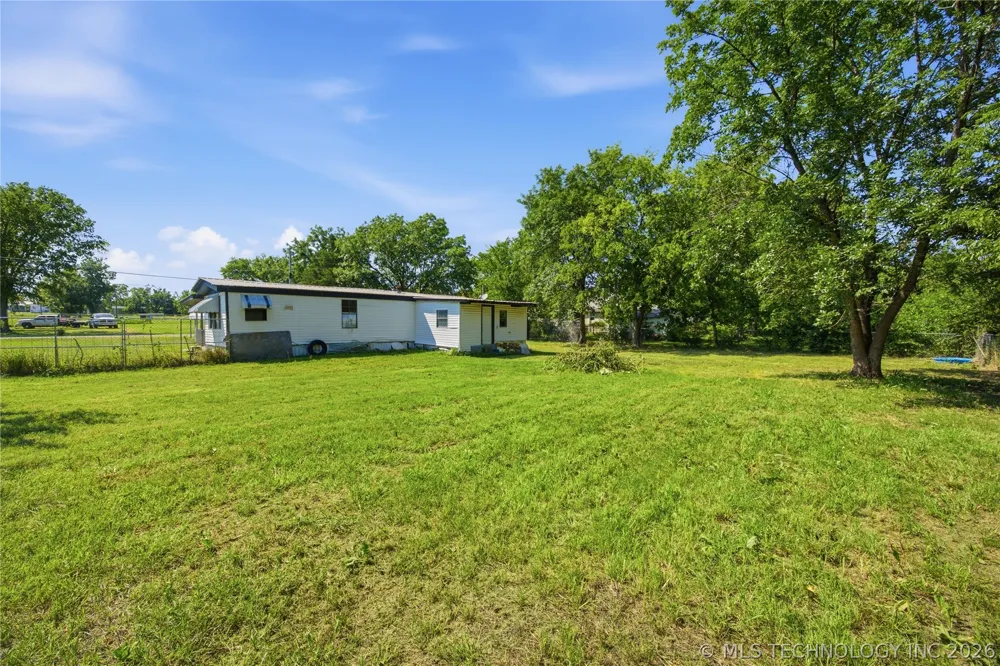 723 S Taylor Kiowa, OK 74553