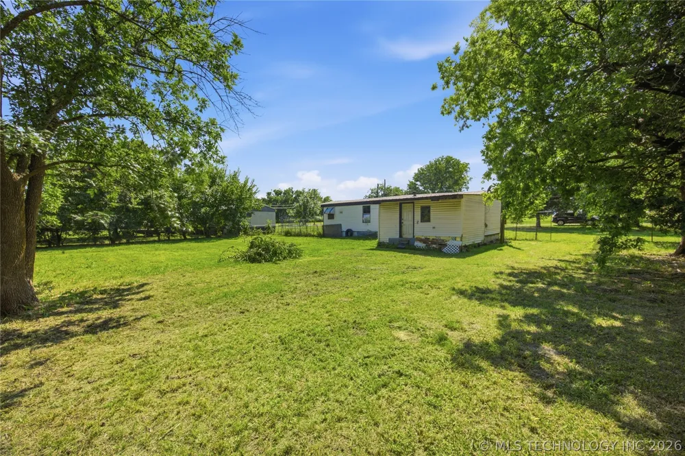 723 S Taylor Kiowa, OK 74553