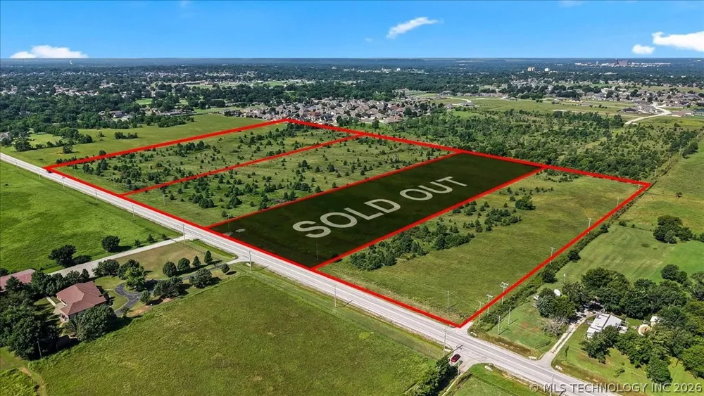 4 Bison Road Bartlesville, OK 74006