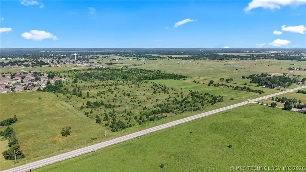 4 Bison Road Bartlesville, OK 74006