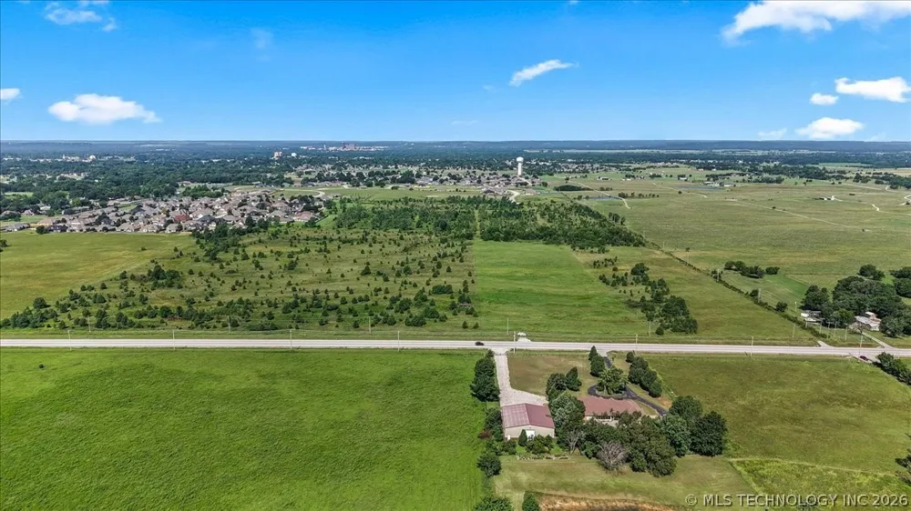 4 Bison Road Bartlesville, OK 74006
