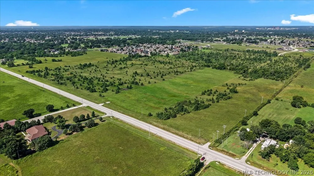4 Bison Road Bartlesville, OK 74006