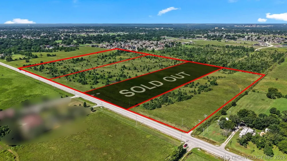 4 Bison Road Bartlesville, OK 74006