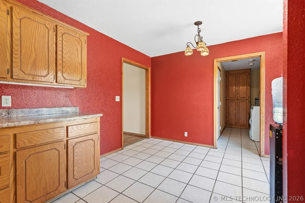 366 Elm Street Lone Grove, OK 73443