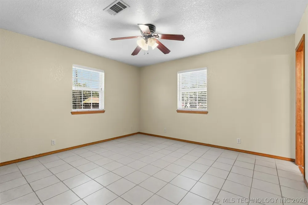 366 Elm Street Lone Grove, OK 73443
