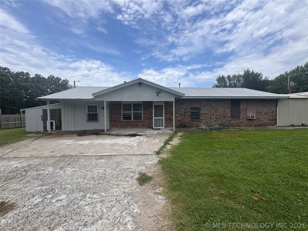 80852 S 4723 ROAD Stilwell, OK 74960
