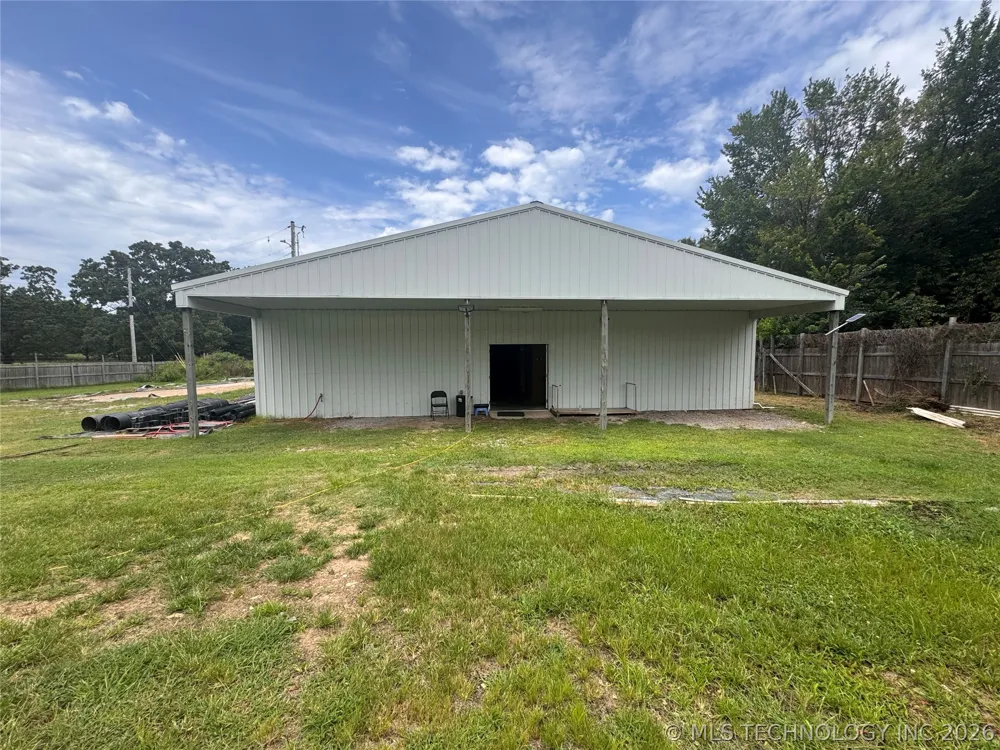 80852 S 4723 ROAD Stilwell, OK 74960