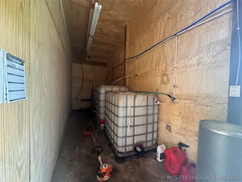 80852 S 4723 ROAD Stilwell, OK 74960