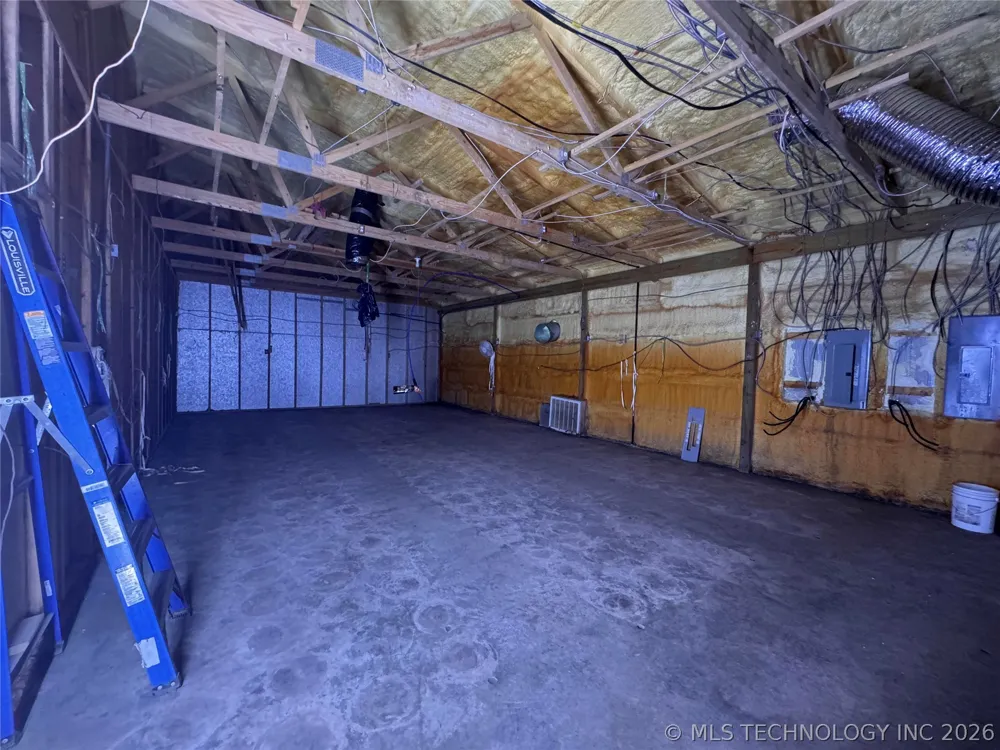 80852 S 4723 ROAD Stilwell, OK 74960