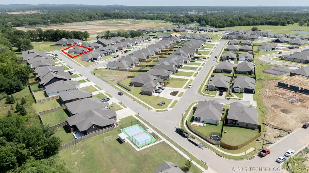 2034 E 129th Street S Jenks, OK 74037