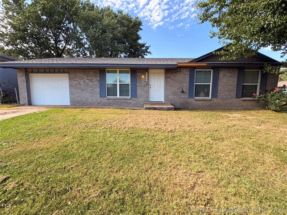 1329 NE 3rd Place Pryor, OK 74361