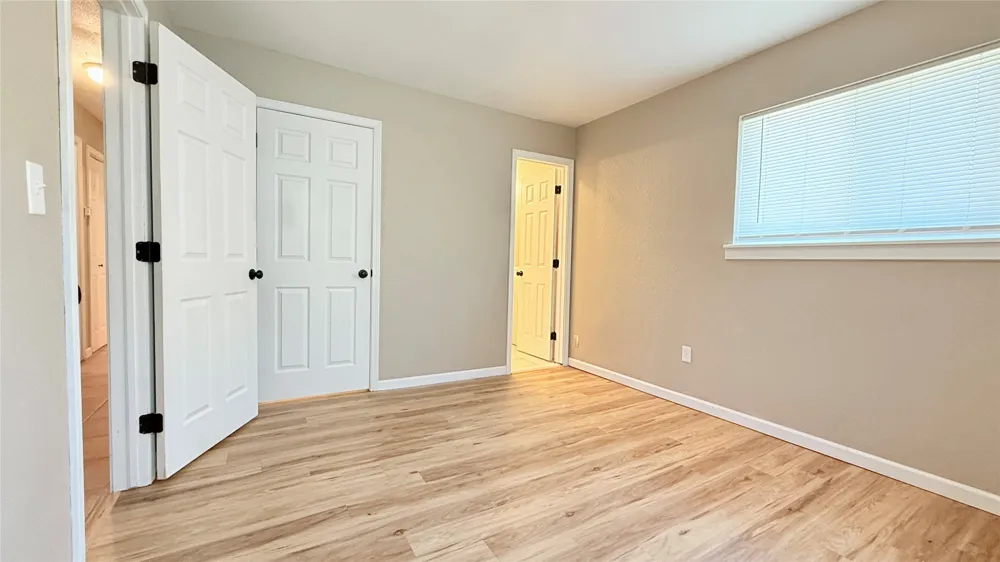 1329 NE 3rd Place Pryor, OK 74361