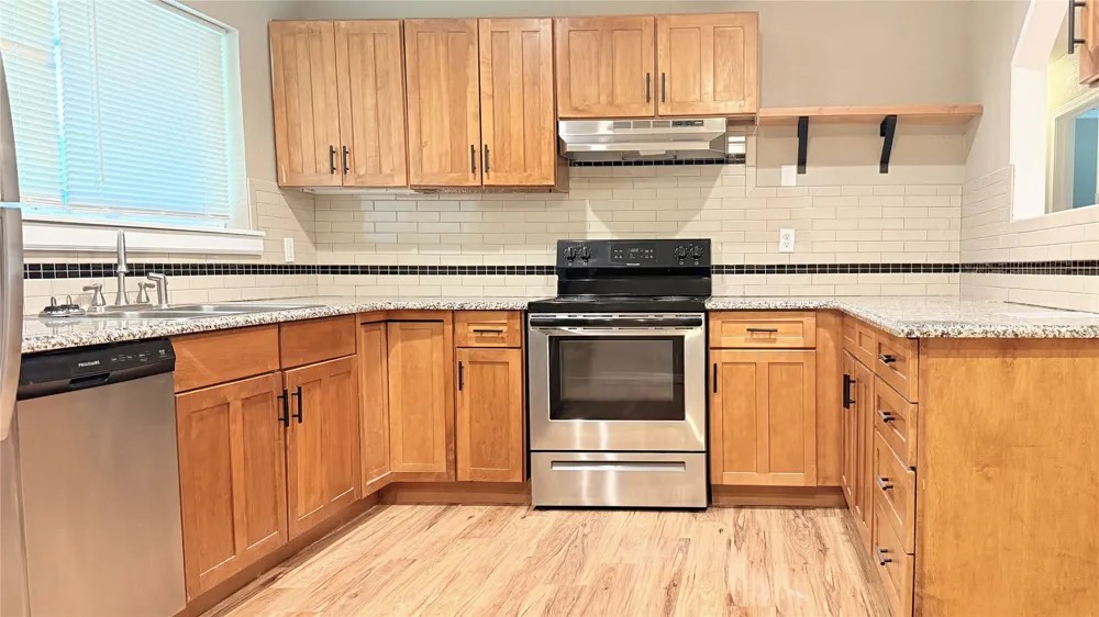 1329 NE 3rd Place Pryor, OK 74361