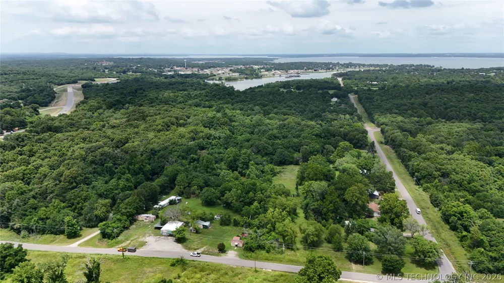 330 E 1210 ROAD Eufaula, OK 74432