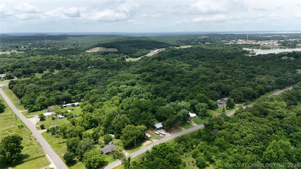 330 E 1210 ROAD Eufaula, OK 74432