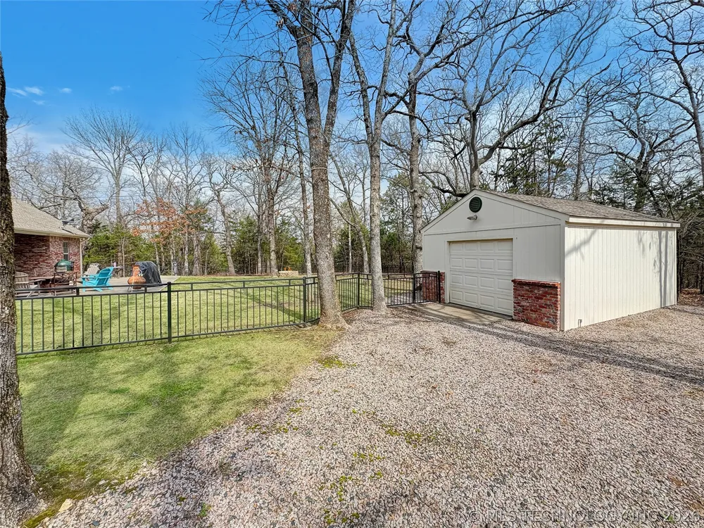 5618 Mainstay Drive Kingston, OK 73439