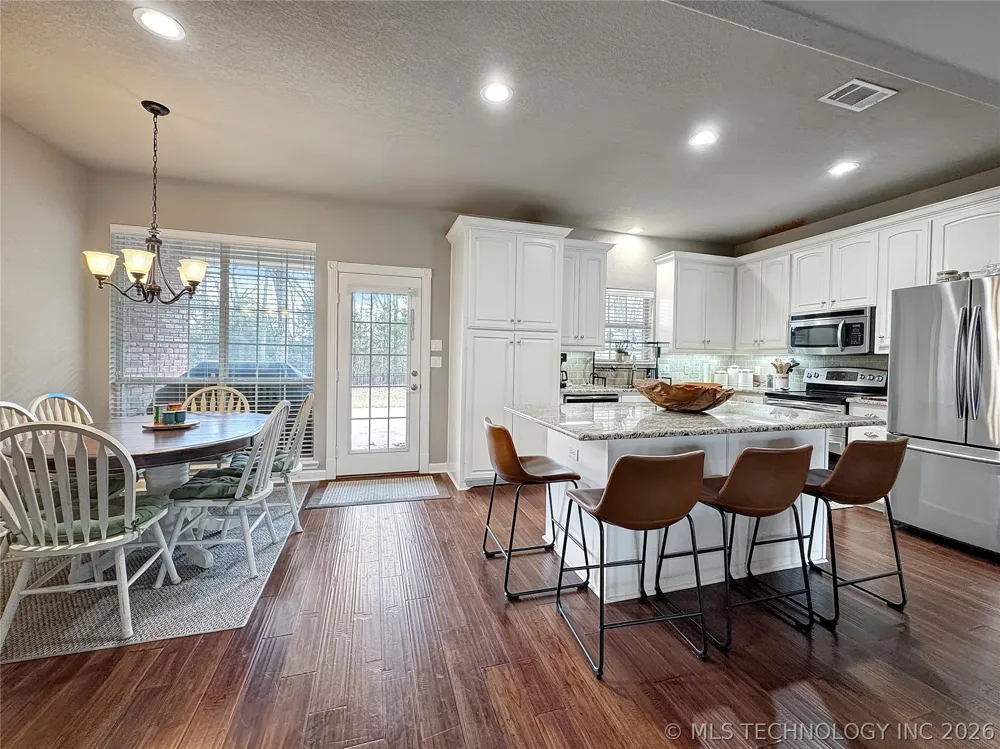 5618 Mainstay Drive Kingston, OK 73439