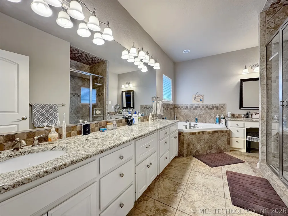 5618 Mainstay Drive Kingston, OK 73439