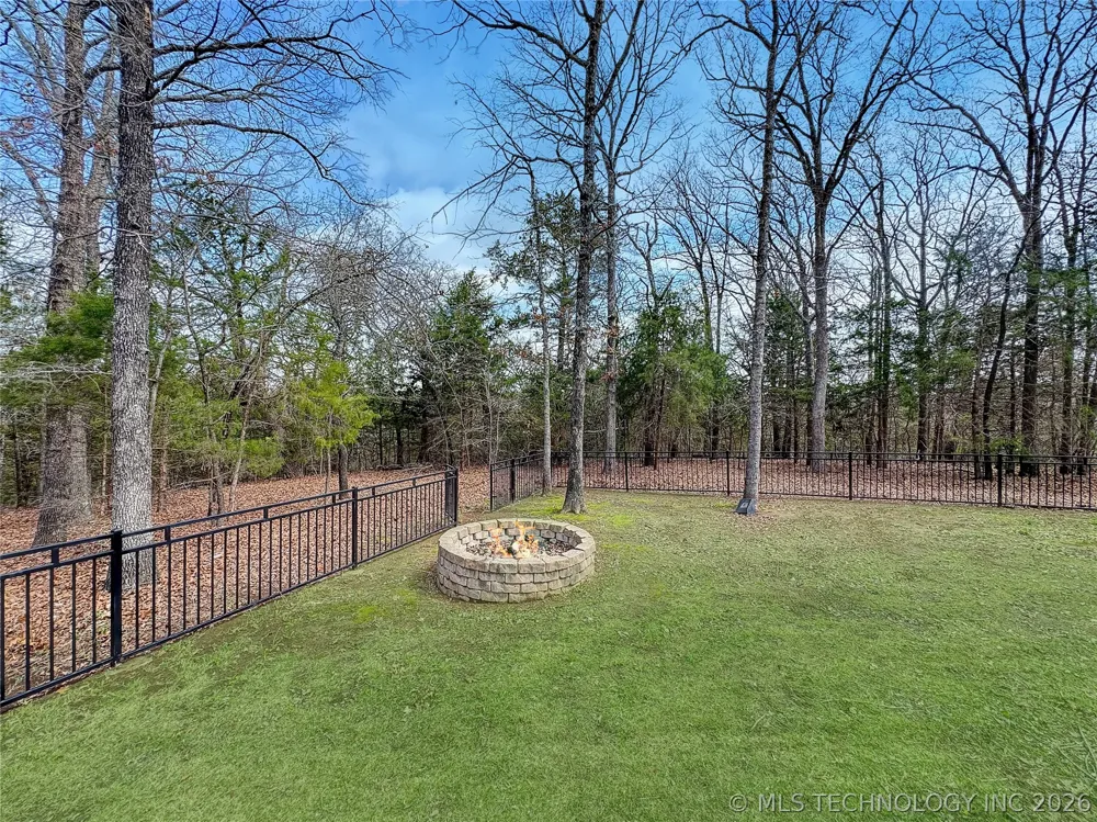 5618 Mainstay Drive Kingston, OK 73439