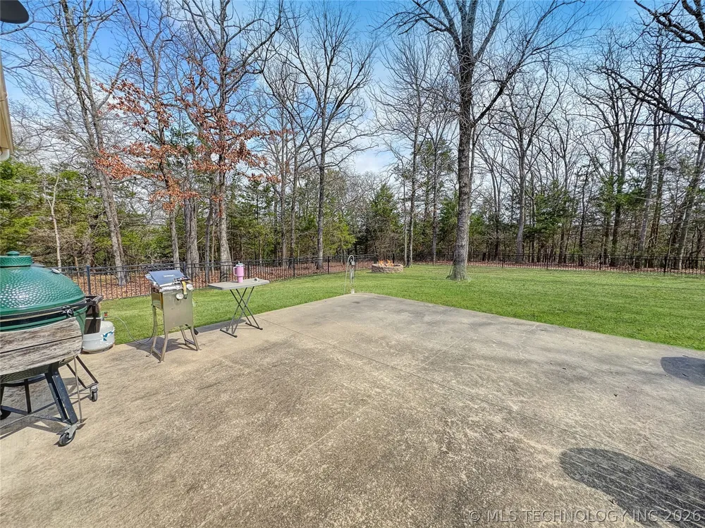 5618 Mainstay Drive Kingston, OK 73439