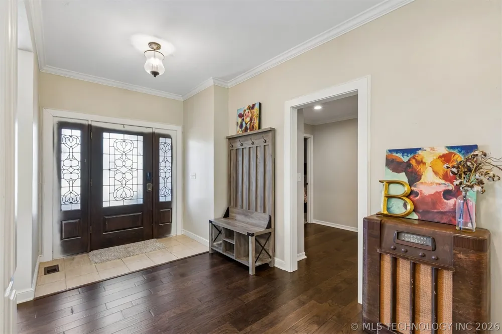 930 E 14th Cushing, OK 74023