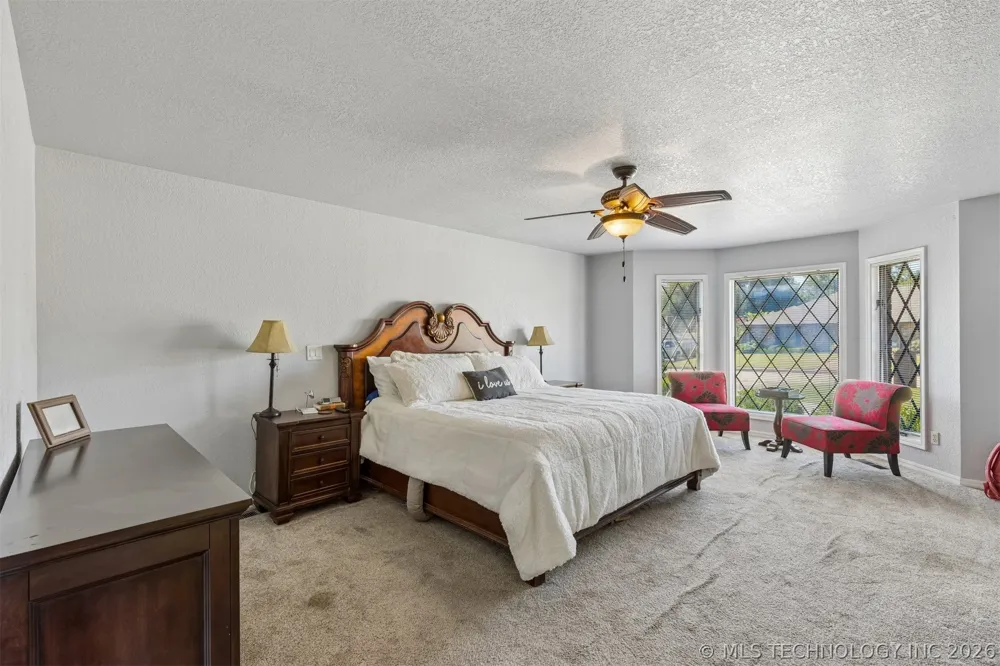 930 E 14th Cushing, OK 74023