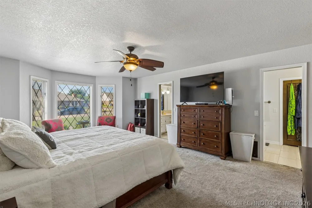 930 E 14th Cushing, OK 74023