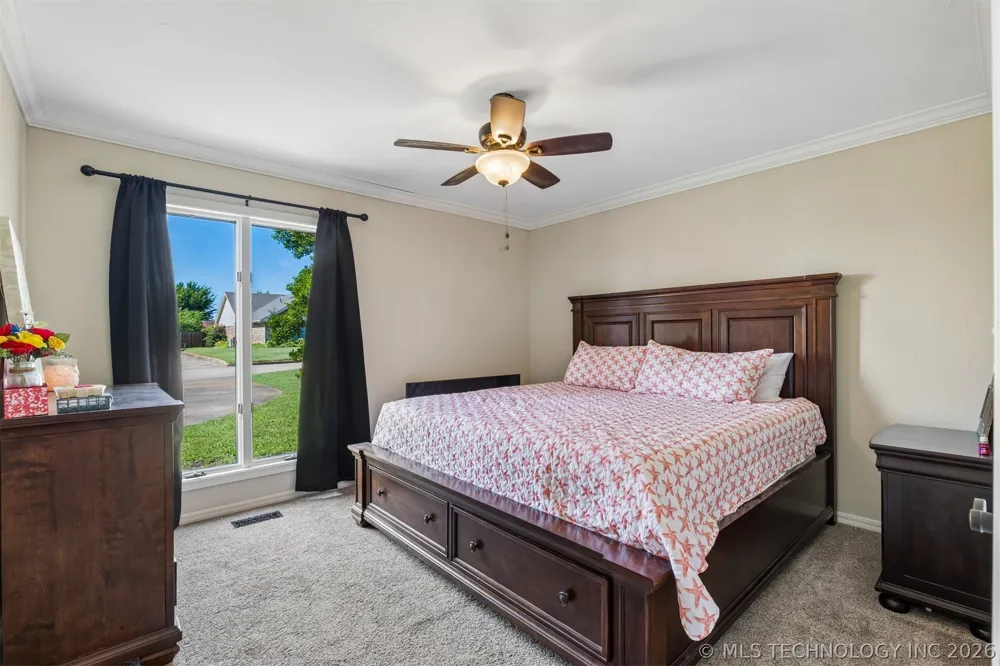 930 E 14th Cushing, OK 74023