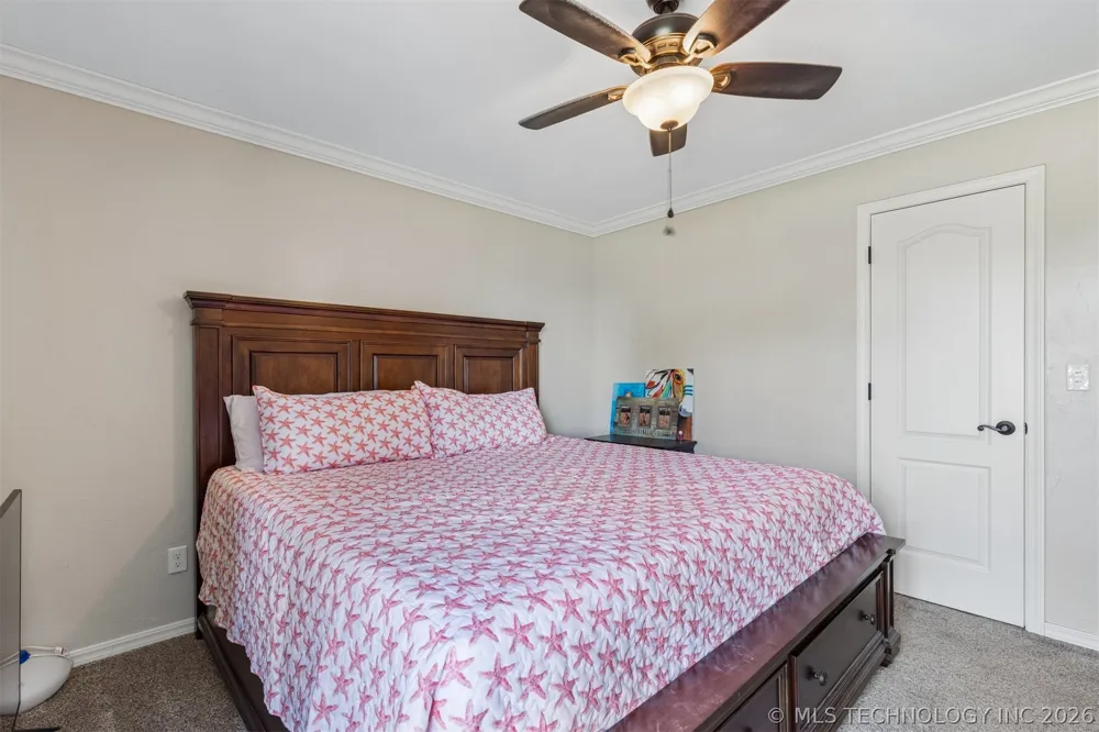 930 E 14th Cushing, OK 74023
