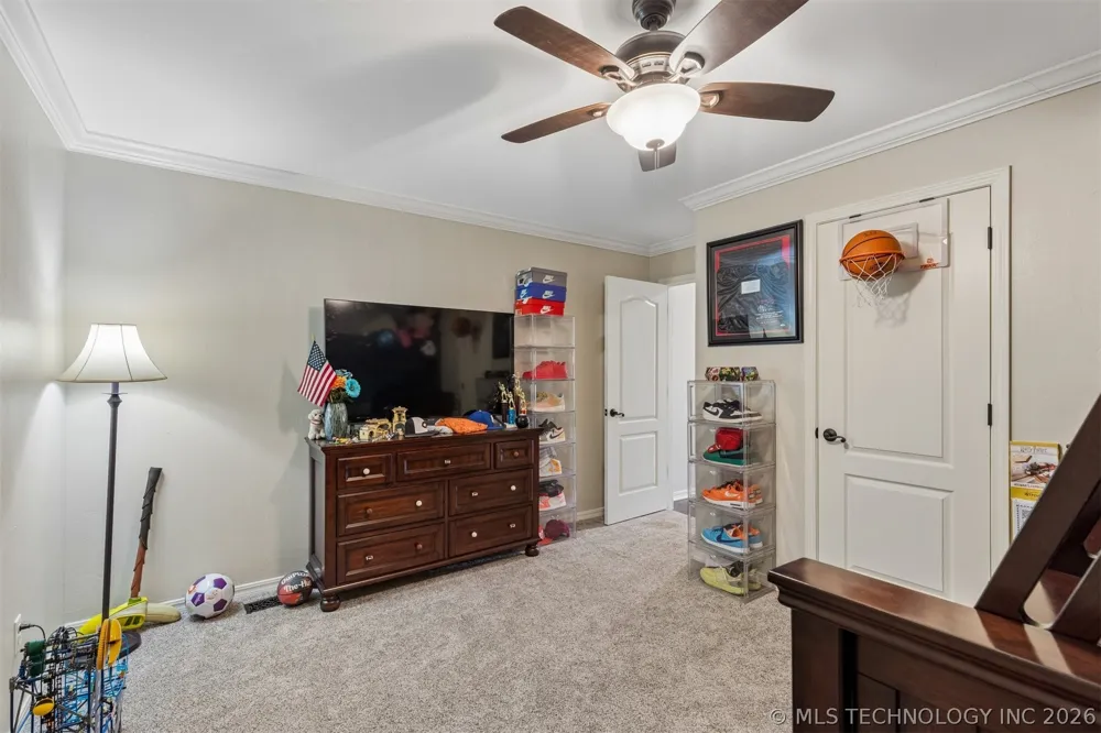930 E 14th Cushing, OK 74023