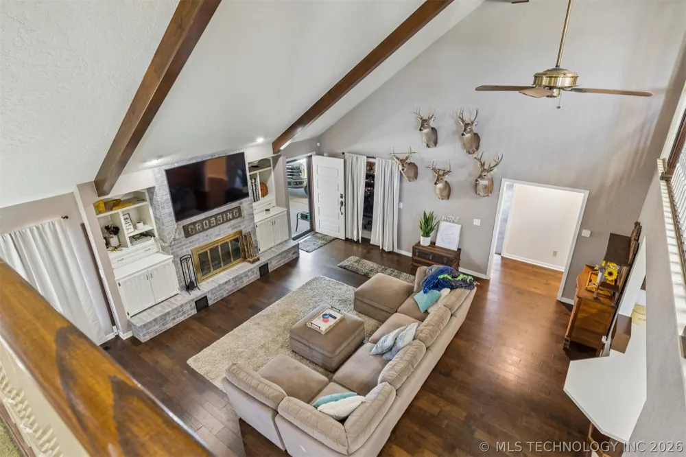 930 E 14th Cushing, OK 74023