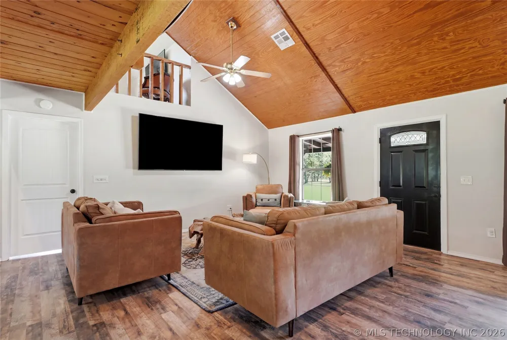 17916 124th WestAvenue Skiatook, OK 74070