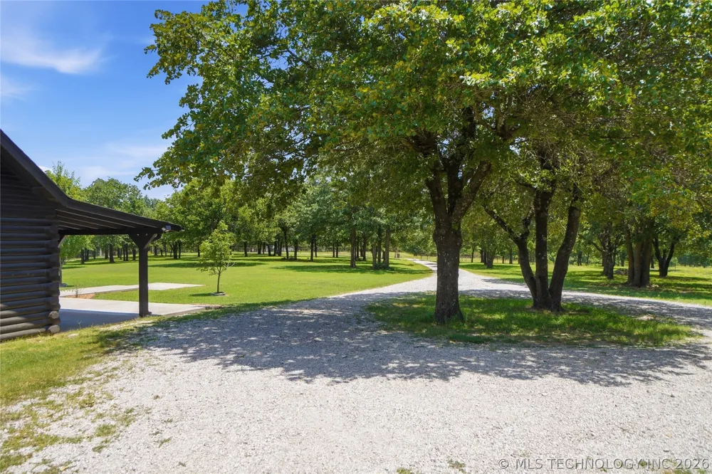 17916 124th WestAvenue Skiatook, OK 74070