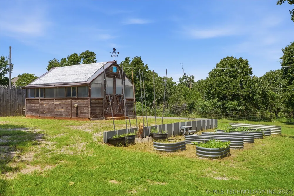 17916 124th WestAvenue Skiatook, OK 74070