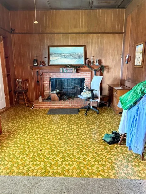 455 Cave Road Dobson, NC 27017
