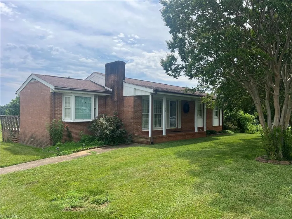 455 Cave Road Dobson, NC 27017
