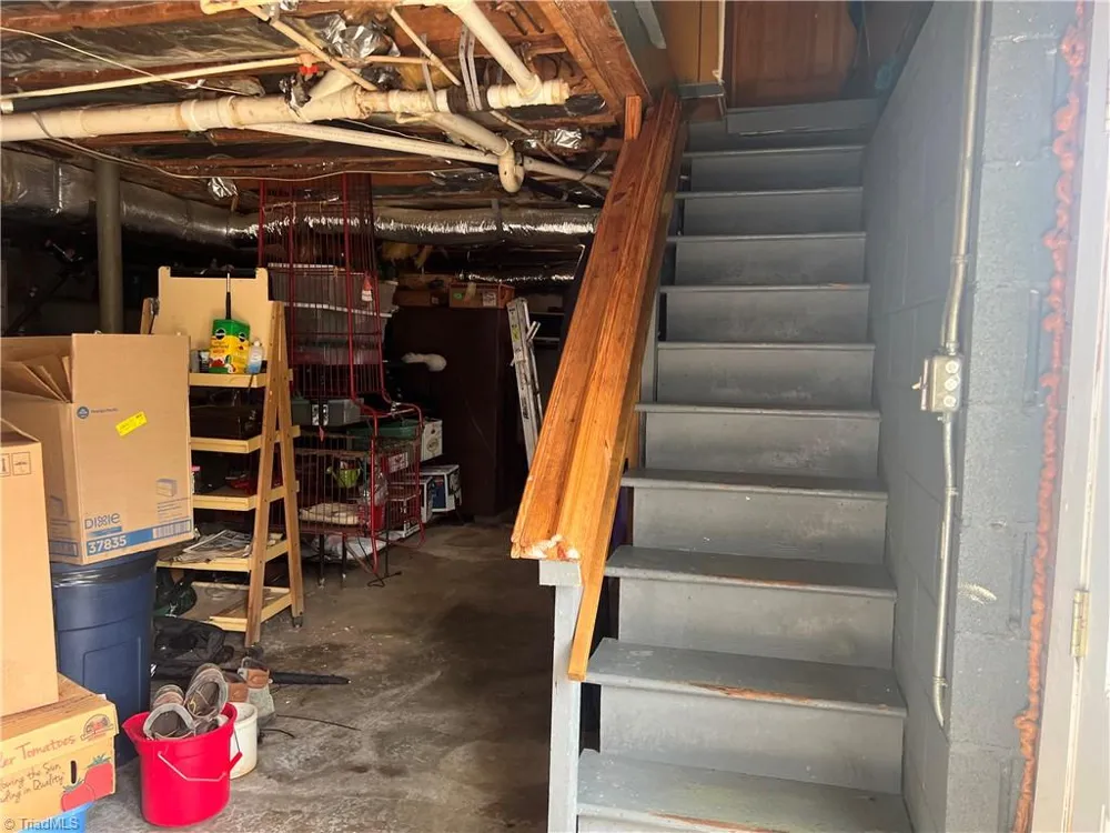 455 Cave Road Dobson, NC 27017
