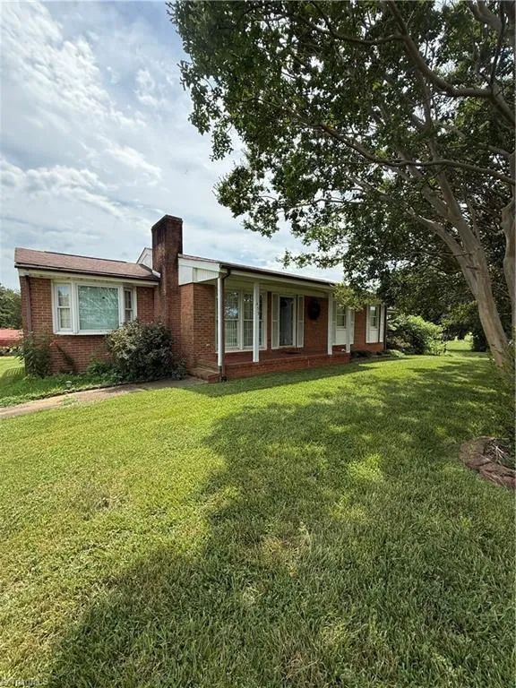 455 Cave Road Dobson, NC 27017