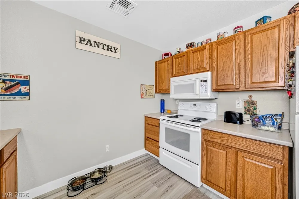 1080 S Jubilee Court Pahrump, NV 89048