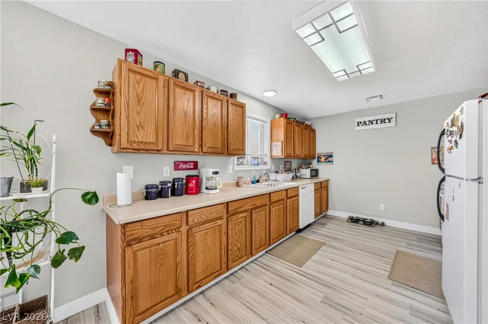 1080 S Jubilee Court Pahrump, NV 89048