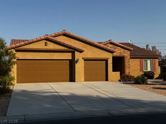 3744 River Heights Lane Logandale, NV 89021