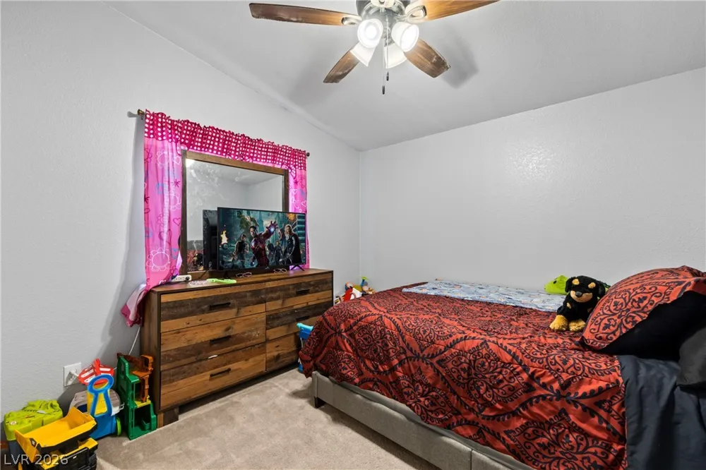 516 White Domes Drive Overton, NV 89040